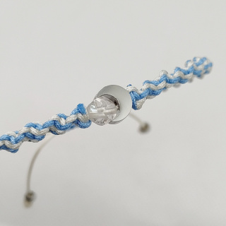 Bransoletka makramowa z kryształem górskim - księżyc