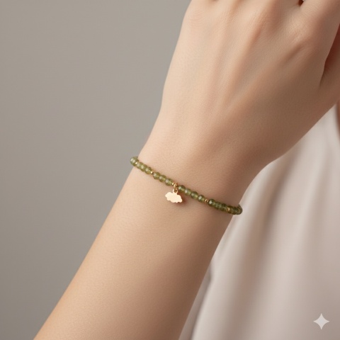 Bransoletka z oliwinami - chmurka