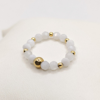 Pierścionek na gumce z kamieniami księżycowymi